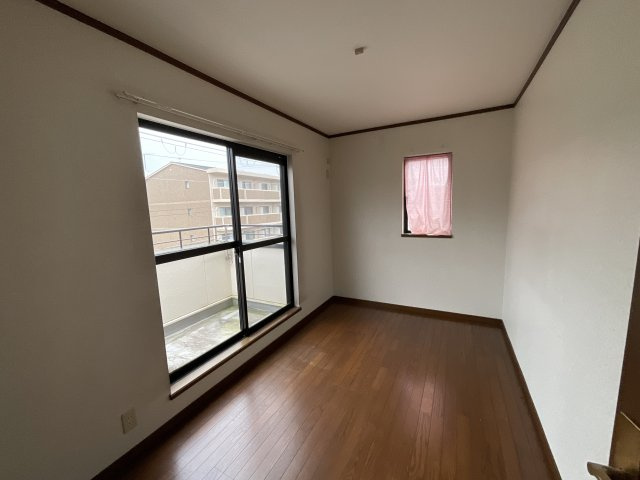 【洋室】 | 駅前町戸建