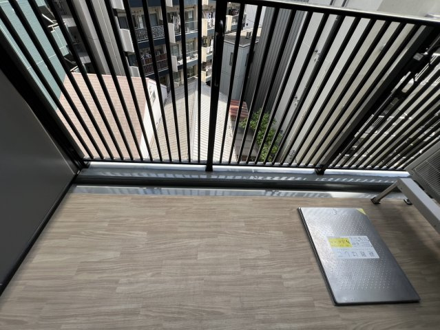 【バルコニー】