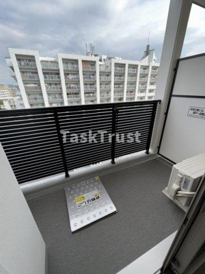 【バルコニー】 | クレアグレイス新森古市