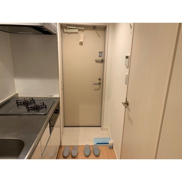 シャテーニュの玄関