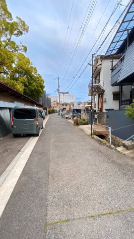 小松南町2丁目の前面道路含む現地写真|前面道路