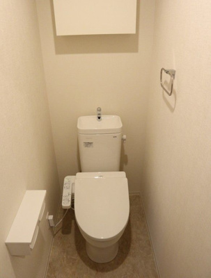 【トイレ】 | コンフォート | 別のお部屋の写真です