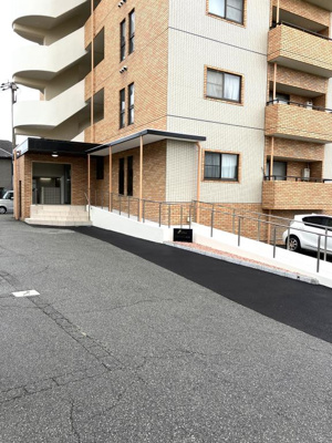 【駐車場】 | ブリージェ姫路