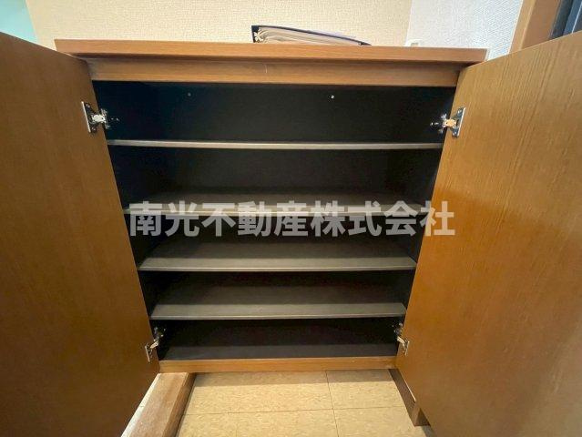 シャトルウエストの収納