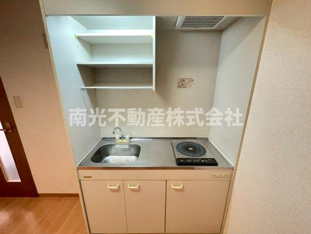 シャトルウエストのキッチン