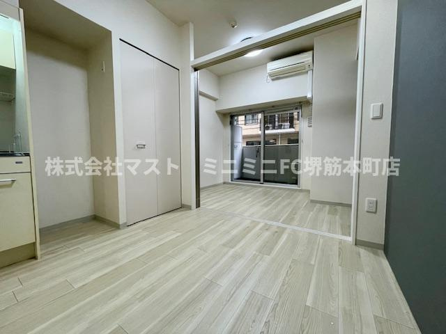 ADWResidence松屋町の居間・リビング