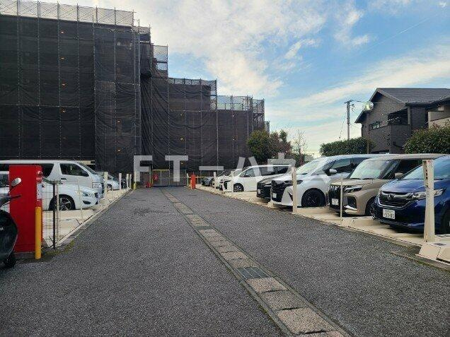 シャリエ船橋夏見台の駐車場