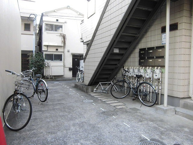 メゾンケアキのその他共用部分|★自転車置場★