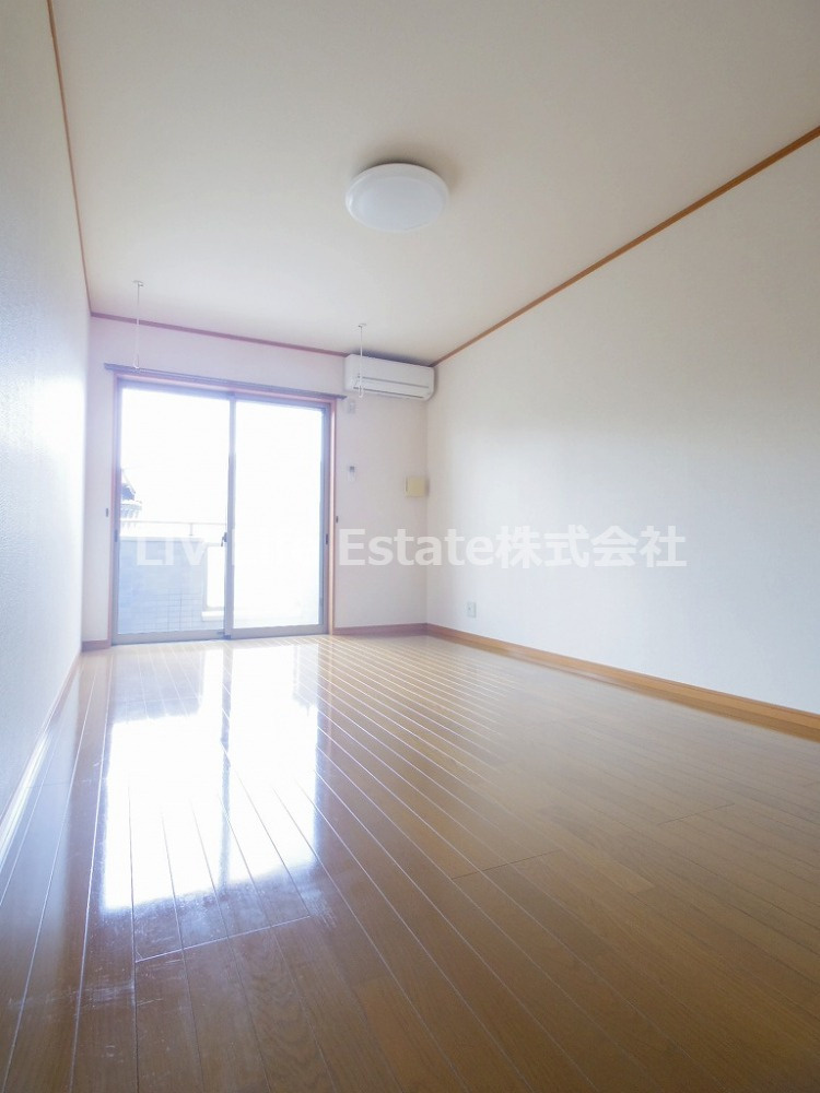西東京市新町５丁目のアパートの寝室