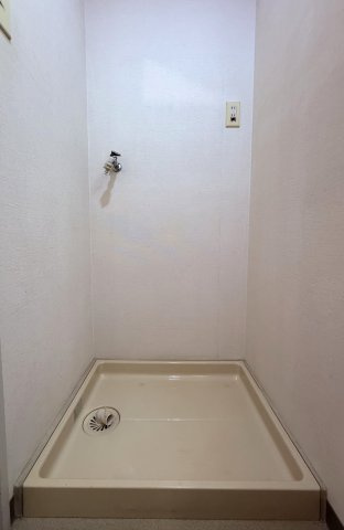 ダイアパレスパークコート新潟のランドリースペース