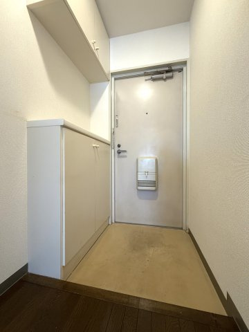 ダイアパレスパークコート新潟の玄関