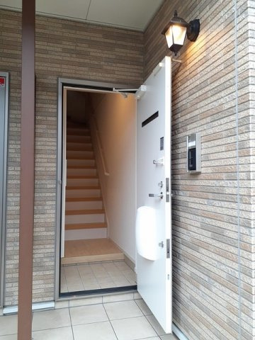 ドミール　　刈谷市近郊の賃貸はクラスホーム刈谷店の玄関|落ち着いた玄関です