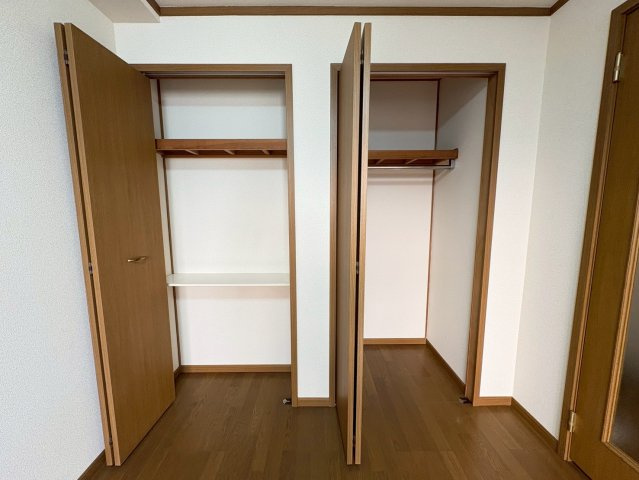 エクセルハイツⅢ番館の収納