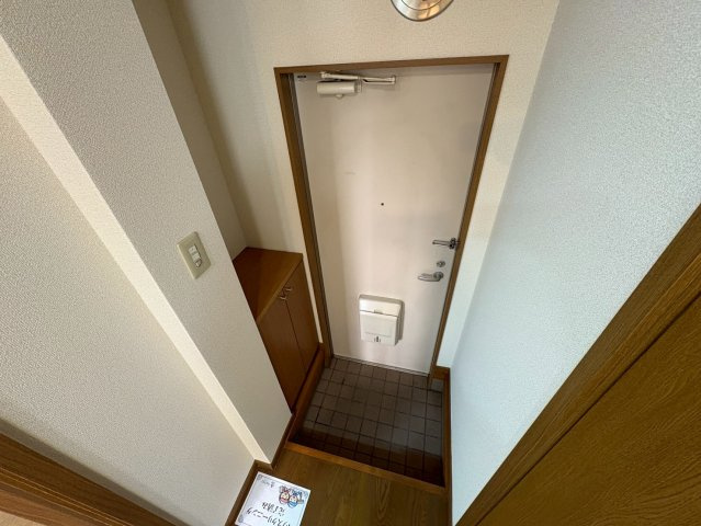 エクセルハイツⅢ番館の玄関