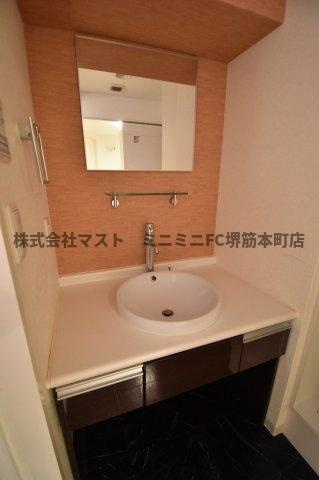 グレンパーク梅田北の洗面所