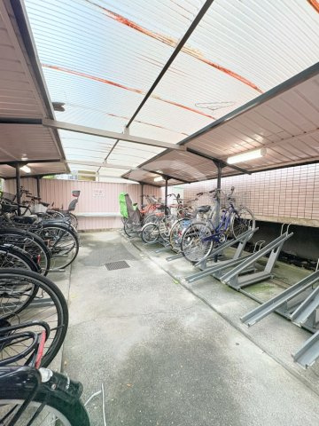 都島北通りマンション　東都島小学校区のその他|都島北通マンション　駐輪場