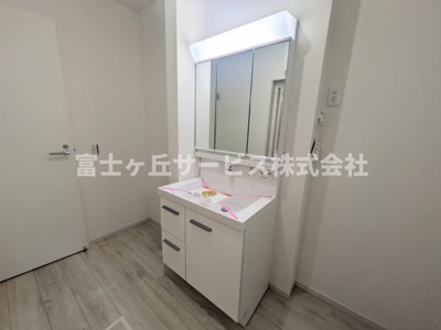 【独立洗面台】 | 磐田市川袋 新築一戸建て 2号棟 | 独立洗面台です