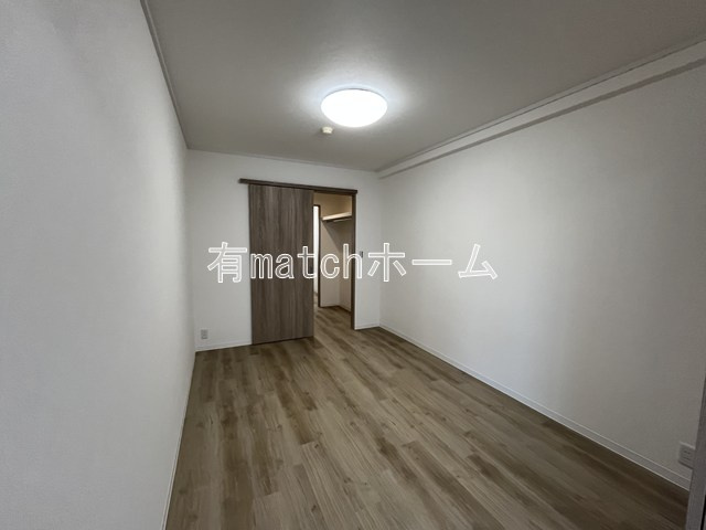 フロンティアタワー難波EASTの内装|他部屋の参考画像です
間取り図を参照してください