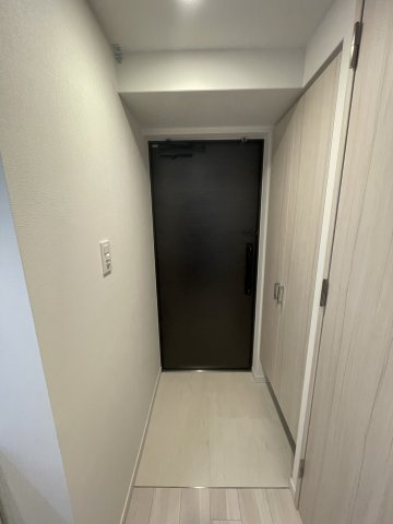 S-RESIDENCE難波大国町Deuxの玄関