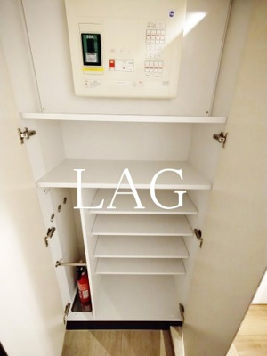 【設備】 | AXAS汐留 | シューズボックスです。