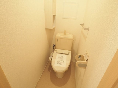 【トイレ】 | ラインハイム足立山Ｃ | 清潔感のあるトイレです
