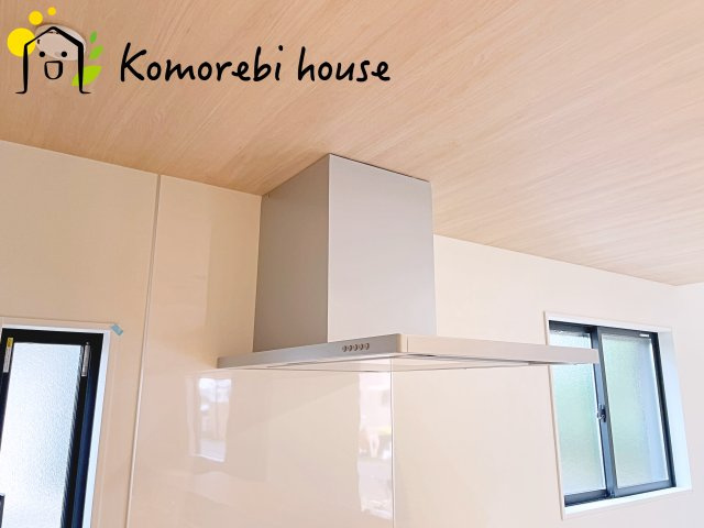 さいたま市西区西遊馬　2期　新築一戸建て　KEIAI TERRACE　01のキッチン|キッチンでお料理をお楽しみください
