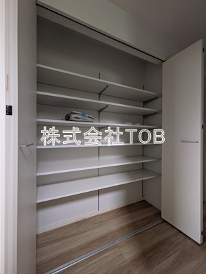 【その他】 | 下高井戸4丁目戸建 | 洗面所収納