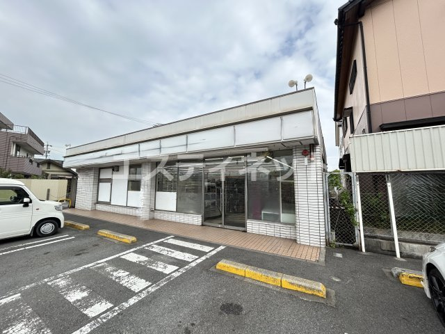 東海市高横須賀町北池田の店舗
