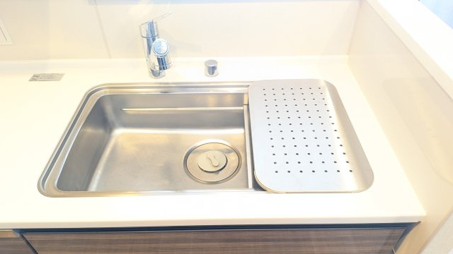 プラウド海老名のキッチン