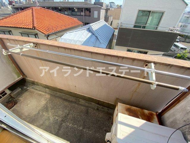 ハウス武内　駅近　最上階　陽当たり良好のバルコニー