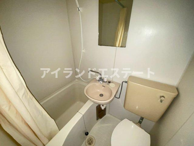 ハウス武内　駅近　最上階　陽当たり良好の浴室