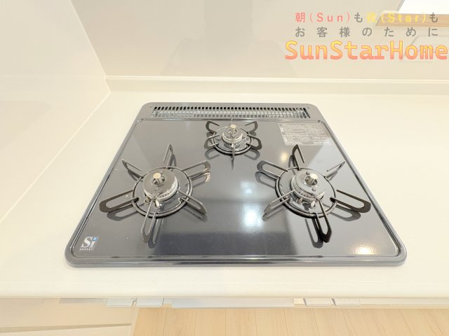 【サンスターホーム】武蔵村山市残堀4丁目　太陽光発電付き新築1号棟のキッチン
