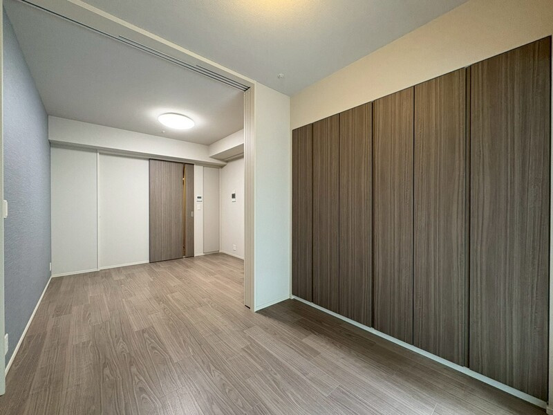 ブランズ大阪本町の収納|クローゼット