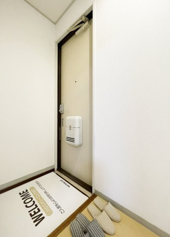 セジュール園木　A棟の玄関