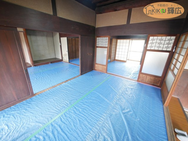 姫路市飾東町豊国　中古戸建の寝室