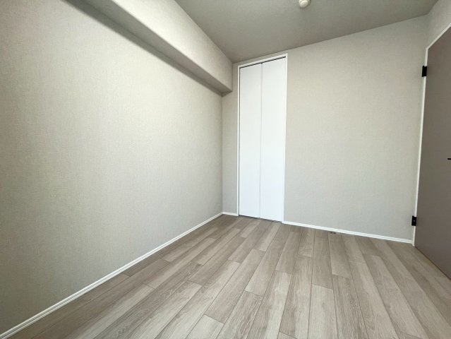 ◆２０２６年３月リフォーム完了◆南向き◆最上階◆収納豊富◆パルコート伏見桃山の洋室|洋室