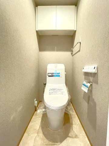 ◆２０２６年３月リフォーム完了◆南向き◆最上階◆収納豊富◆パルコート伏見桃山のトイレ|トイレ