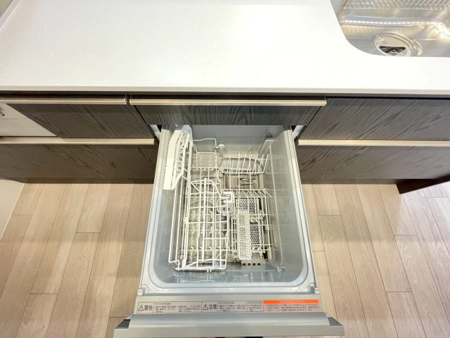 ◆２０２６年３月リフォーム完了◆南向き◆最上階◆収納豊富◆パルコート伏見桃山のキッチン|食洗機