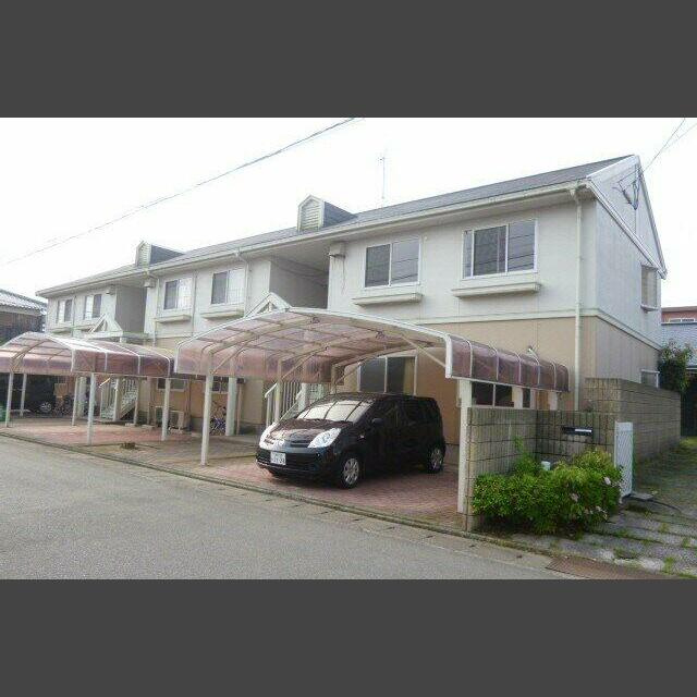 コーポリベール