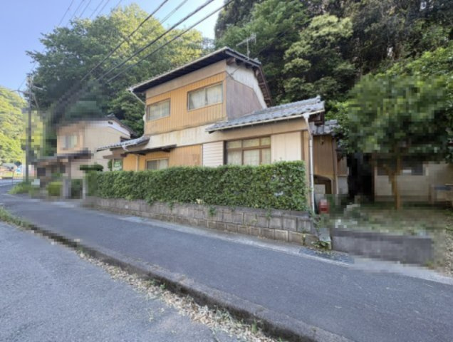 舞鶴市字余部上小字余部上の前面道路含む現地写真|前面道路はゆったりとした幅員が確保されています！