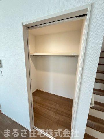 月見ヶ丘1丁目　B号棟の収納