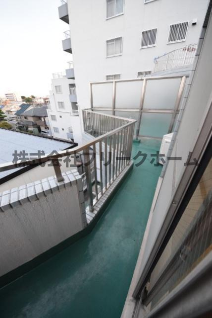 小金井市本町３丁目の賃貸マンションのバルコニー|別部屋参考写真です。