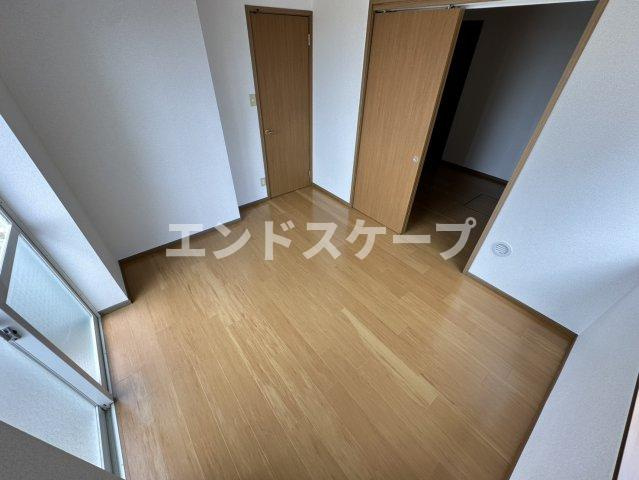 ソレイユ　スクエアーＣの居間・リビング|高崎、前橋のお部屋探しはエンドスケープまで！お客様の理想お聞かせ下さい♪