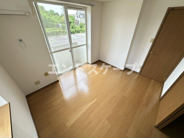 ソレイユ　スクエアーＣの居間・リビング|高崎、前橋のお部屋探しはエンドスケープまで！お客様の理想お聞かせ下さい♪