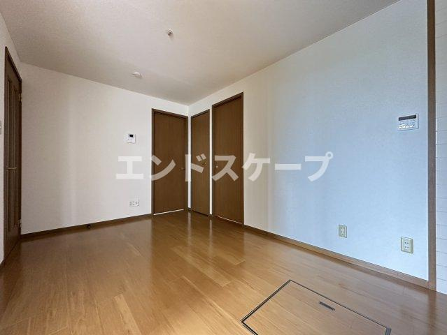ソレイユ　スクエアーＣの居間・リビング|高崎、前橋のお部屋探しはエンドスケープまで！お客様の理想お聞かせ下さい♪