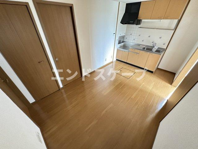 ソレイユ　スクエアーＣの居間・リビング|高崎、前橋のお部屋探しはエンドスケープまで！お客様の理想お聞かせ下さい♪
