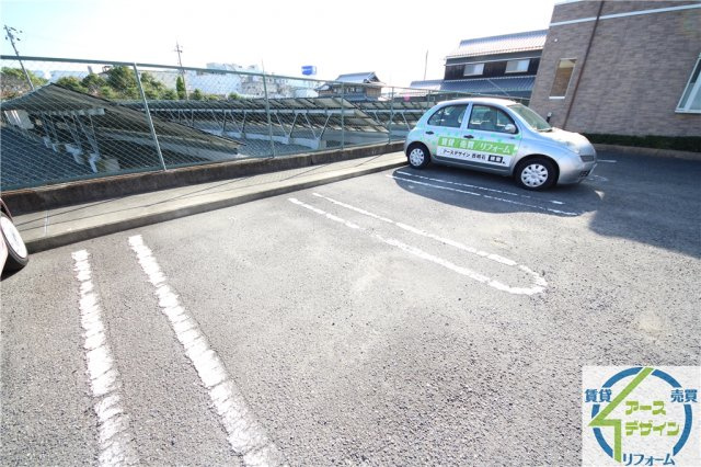 Flats NKTの駐車場|駐車場に車を止められます