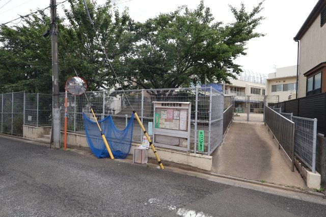 《仲介手数料無料》練馬区東大泉７丁目24-27新築一戸建てリナージュのその他|東大泉第二保育園
