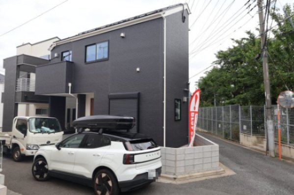《仲介手数料無料》練馬区東大泉７丁目24-27新築一戸建てリナージュの外観