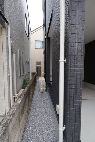 《仲介手数料無料》練馬区東大泉７丁目24-27新築一戸建てリナージュの外観